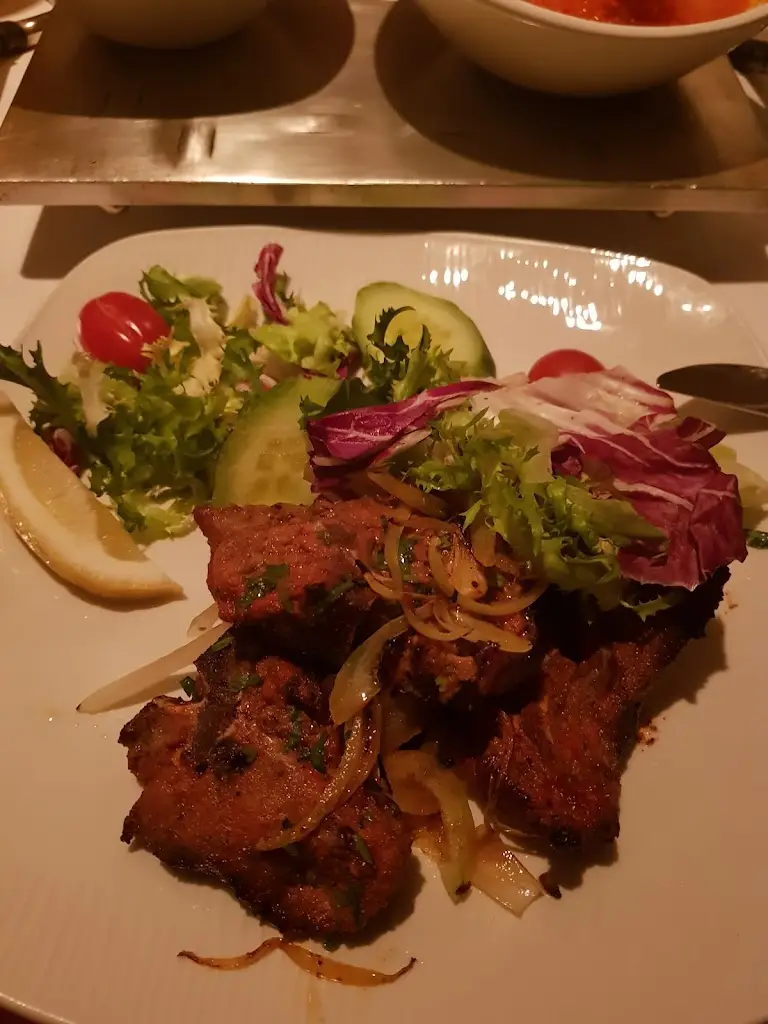 Menu_Passage to India_Barton-le-Clay_image_8