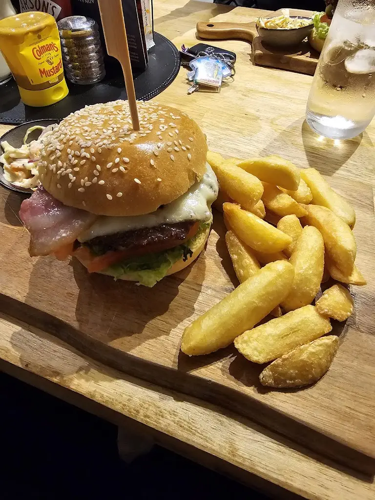 Menu_The Bull_Barton-le-Clay_image_4