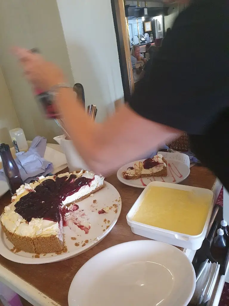 Menu_Inn For All Seasons_Redruth_immagine_6