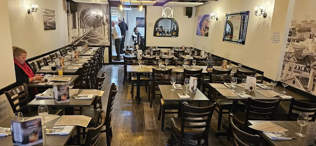 La Romantica Restaurant_Rayleigh_slider_image_2