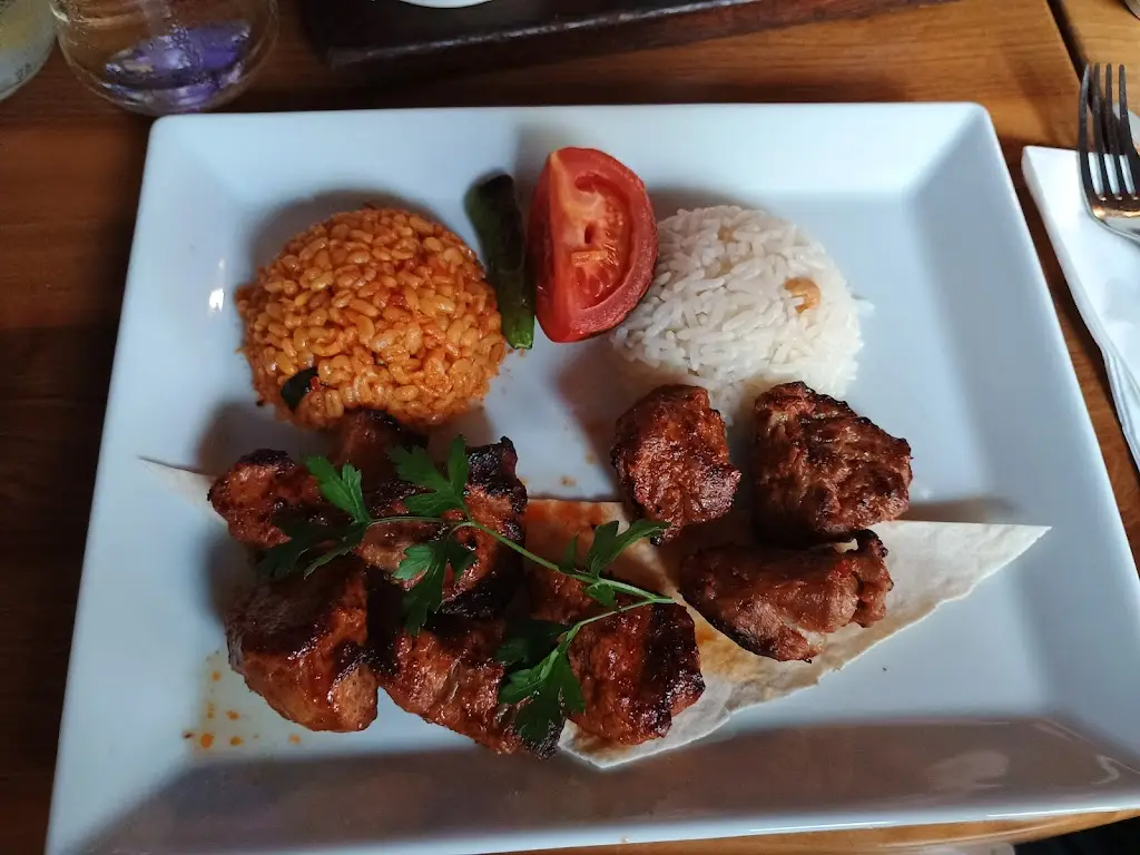 Jeremy Rowley_Bogaz Turkish Restaurant_Rayleigh_review