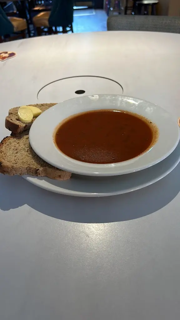 Richard Bird_Paul Pry_Rayleigh_review