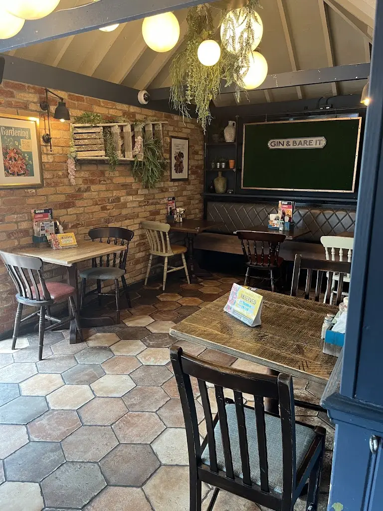 Paul Pry_Rayleigh_slider_image_2