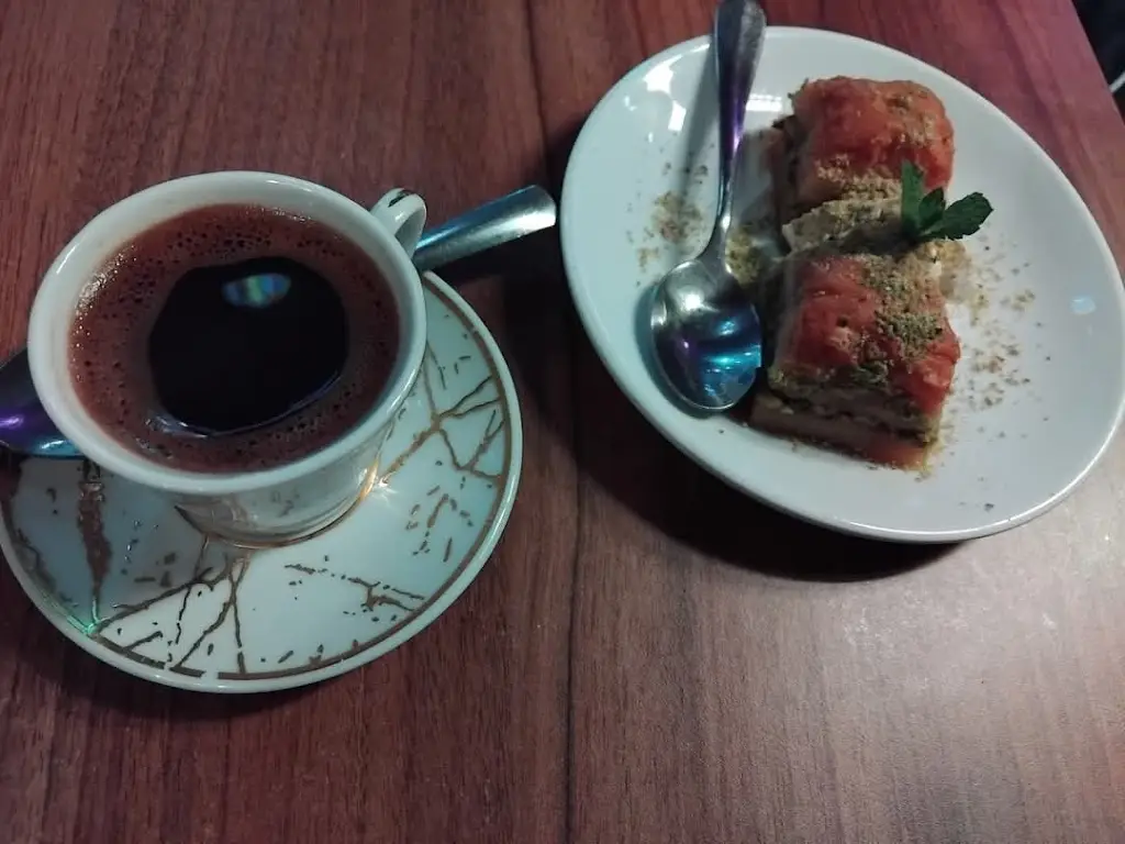 Honest Opinions_D'bouk restaurant 🇱🇧_Rayleigh_review