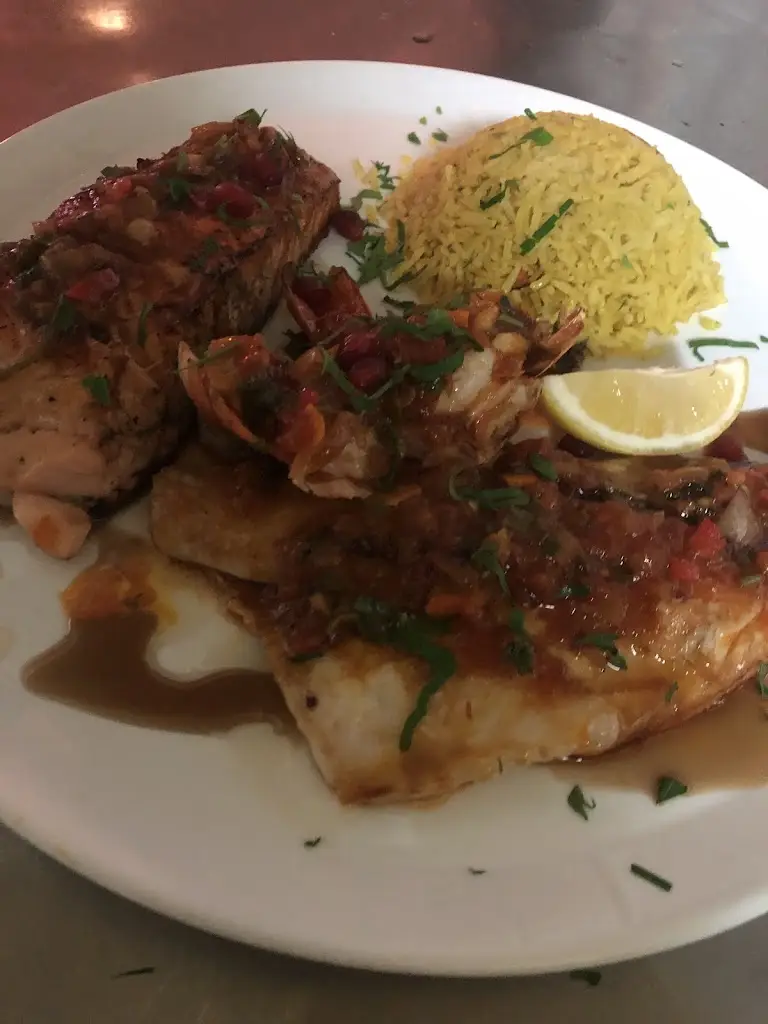 D'bouk restaurant 🇱🇧_Rayleigh_slider_image_3