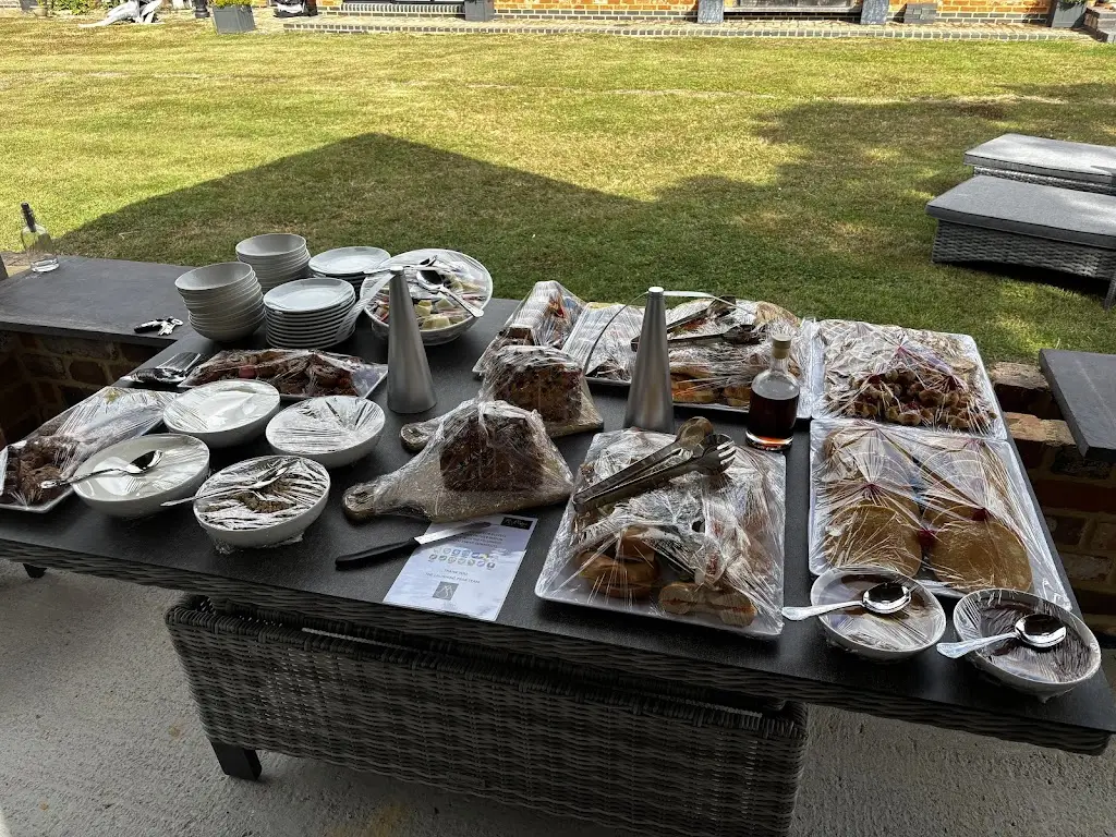 Rachel Fry_The Laughing Pear_Rayleigh_review