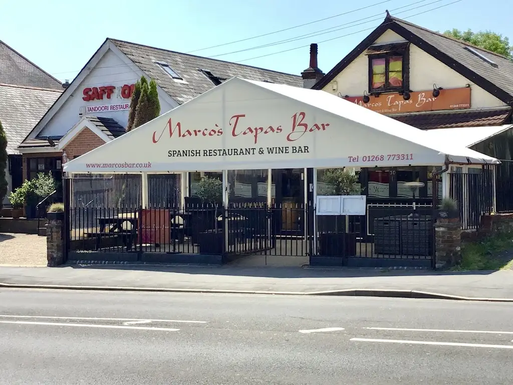 Marco's Bar_Rayleigh_slider_image_1