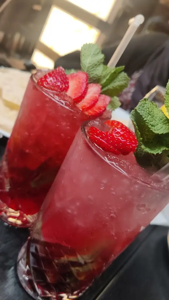 Menu_Lala's Restaurant Leeds_Pudsey_immagine_8