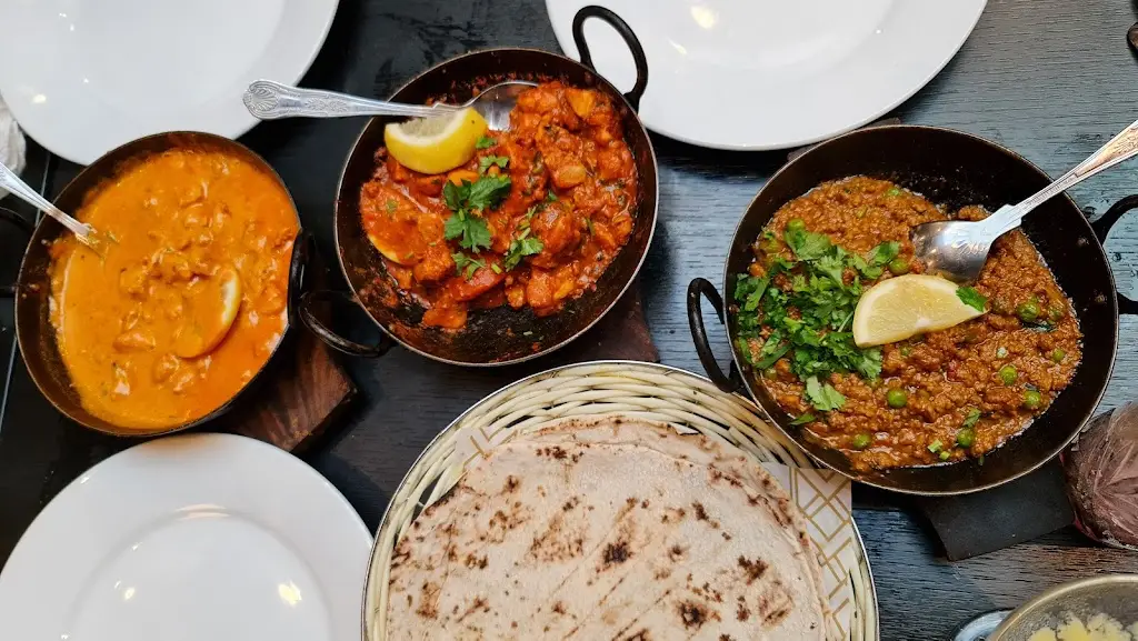 Lala's Restaurant Leeds_Pudsey_slider_image_3