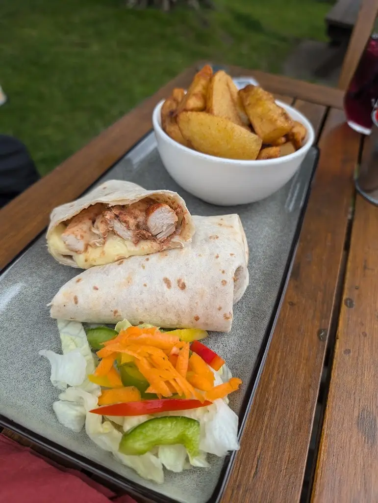 Natasha Colbeck_Bankhouse Inn_Pudsey_review