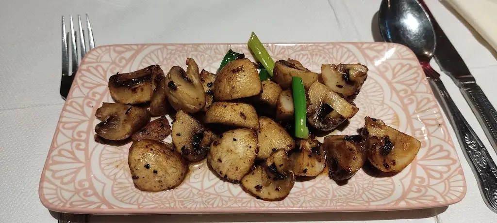 Menu_Jade Dragon_Pudsey_image_4