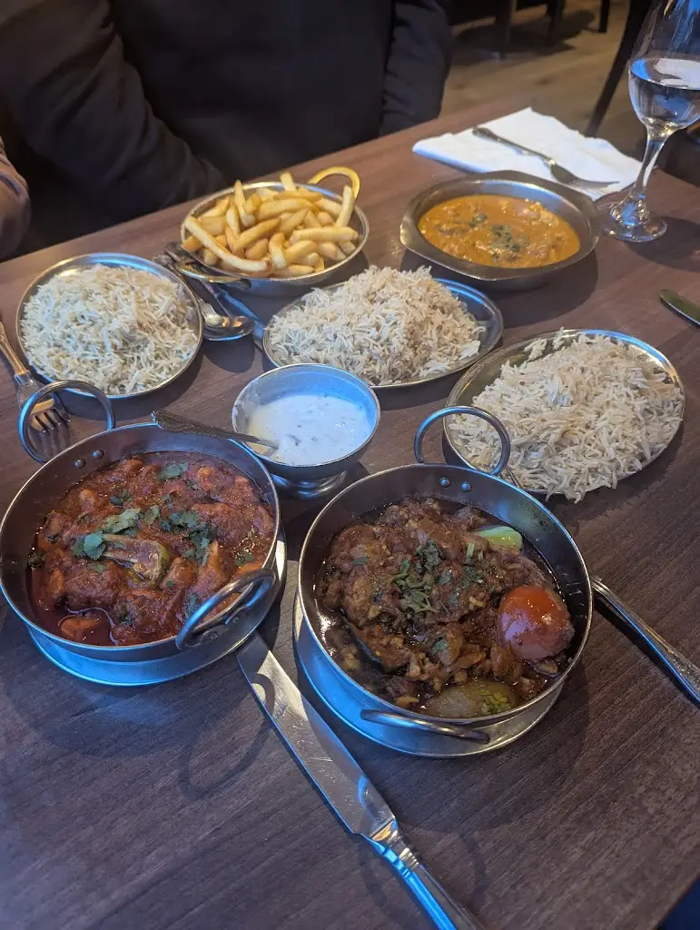 SHEZZAAN'S PUDSEY_Pudsey_slider_image_2