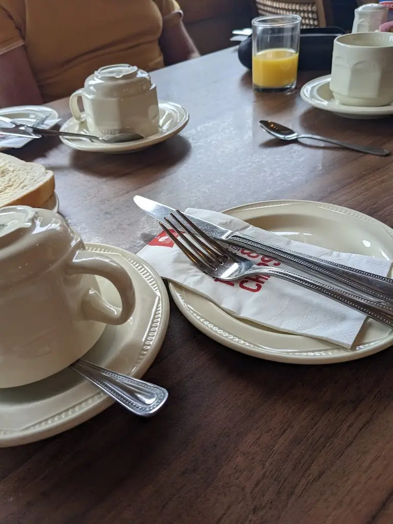 D B_The Wetherby Whaler_Pudsey_review