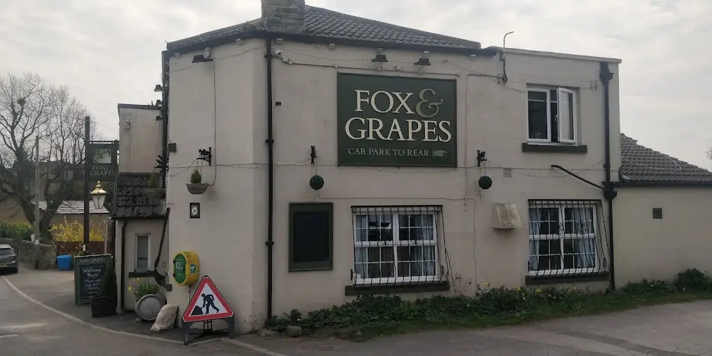 Fox & Grapes restaurant in Pudsey