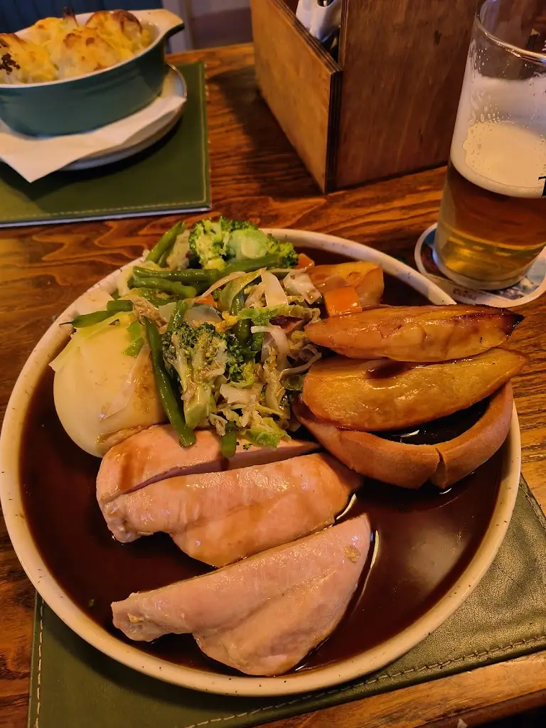 Fox & Grapes_Pudsey_slider_image_3