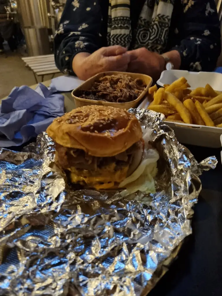 Rob Gudgeon_Farsley Fire and Smoke_Pudsey_review