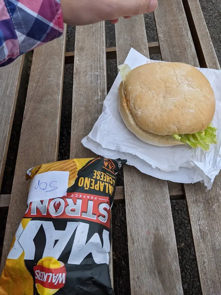 Alastair Baker_Charlie's Sarni Bar_Pudsey_review