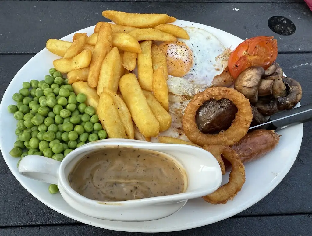 Steven James_Old Hall_Pudsey_review