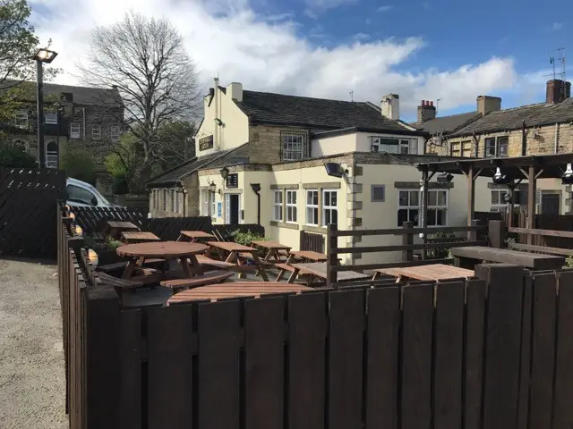 Old Hall_Pudsey_slider_image_3