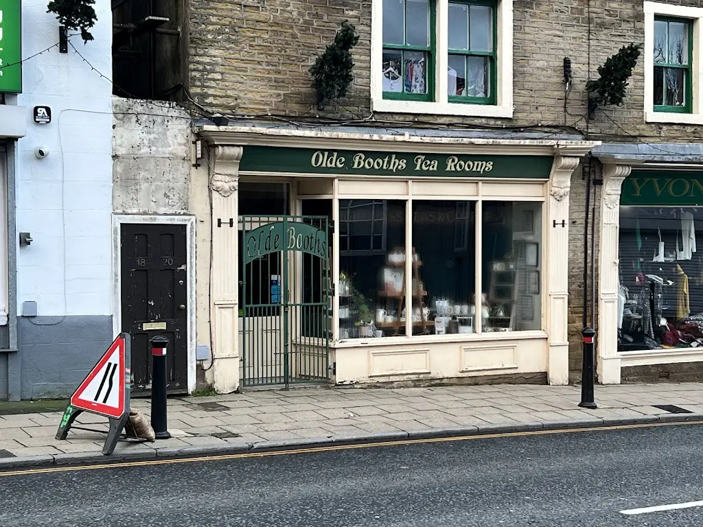 Olde Booths Tea Rooms Restaurant in Pudsey