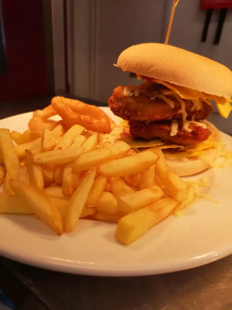 Greyhound Riccall_Riccall_slider_image_2