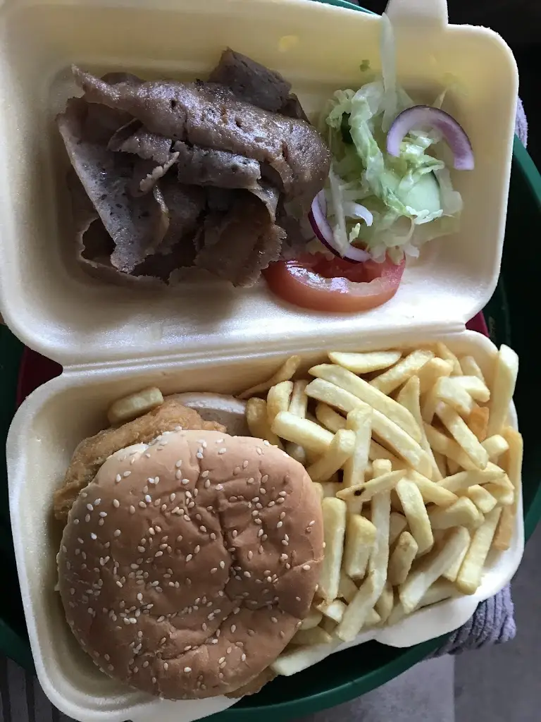 Gary_Riccall’s Pizza & Grill_Riccall_review