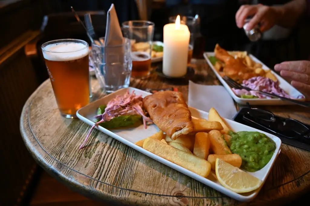 Menu_The Feathers_Rickmansworth_image_7