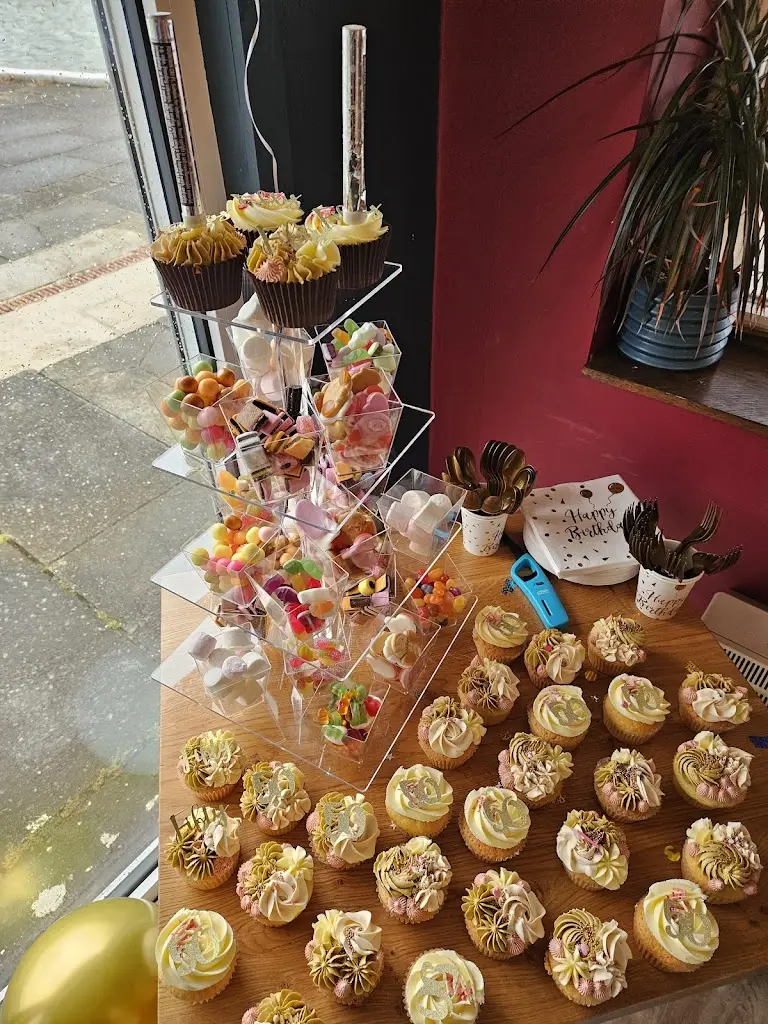 Sarah Dewse_The Boathouse and Terrace, Redcar_Redcar and Cleveland_avis