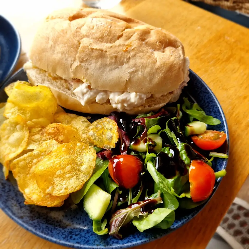 Kathryn Todd_The Boathouse and Terrace, Redcar_Redcar and Cleveland_avis