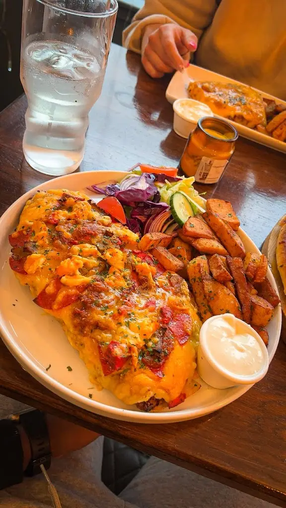 Sean Nielsen_Valentino’s_Redcar and Cleveland_review