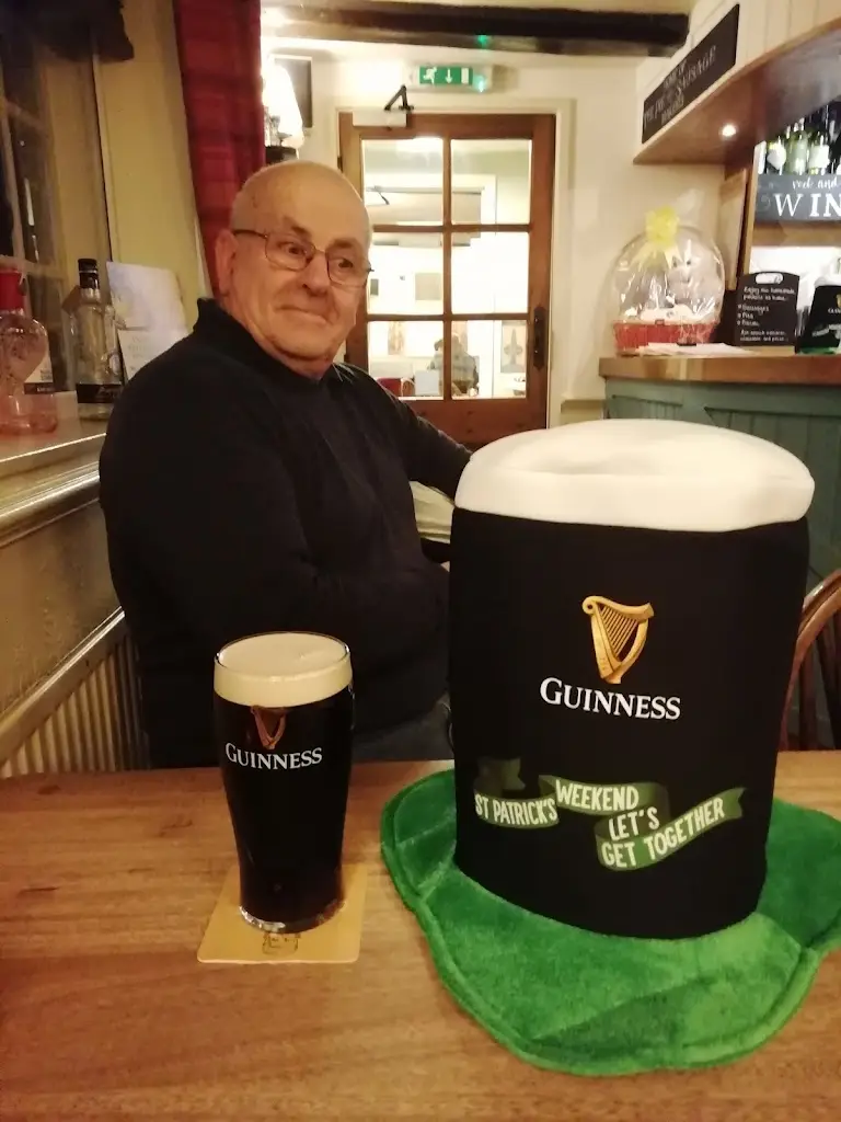 Menu_Rose & Crown_Ridgmont_image_2