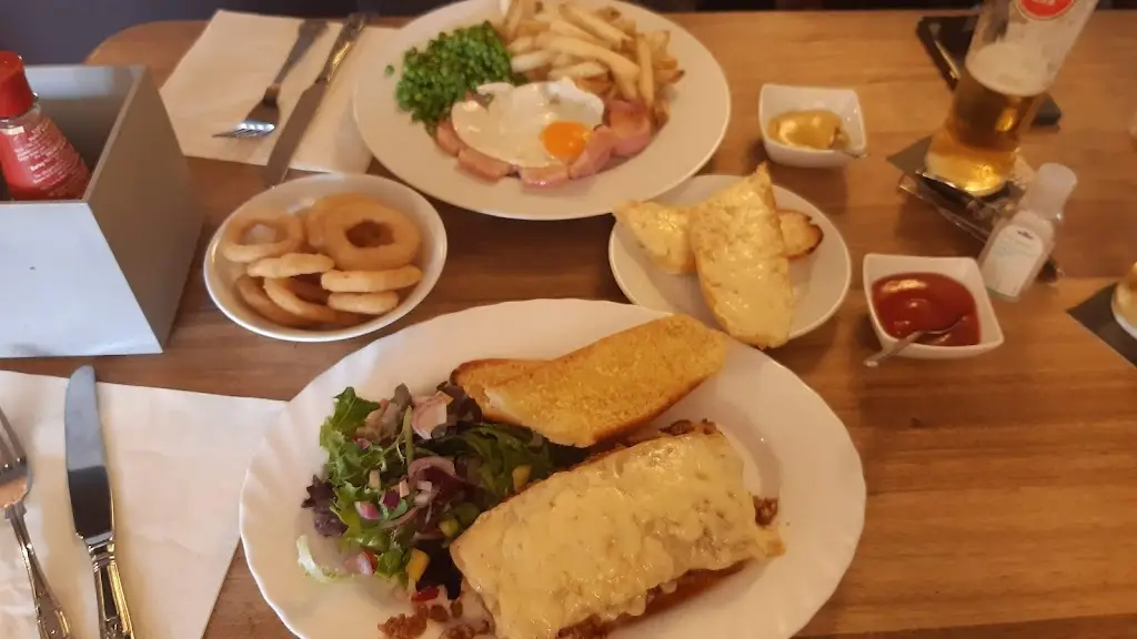 Menu_Rose & Crown_Ridgmont_image_3