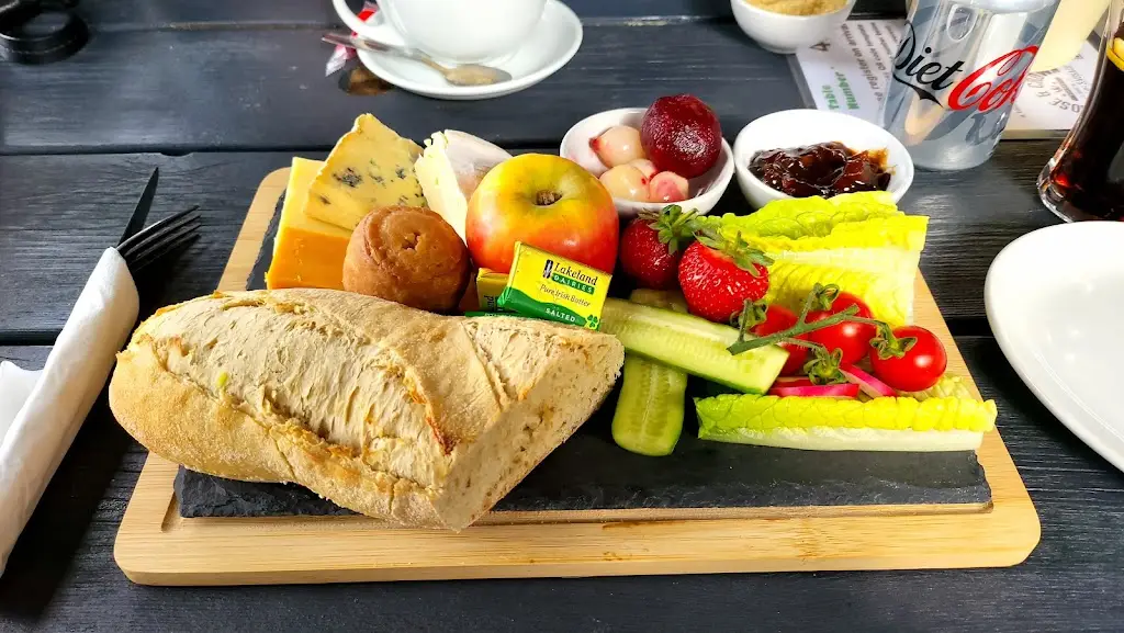 Menu_Rose & Crown_Ridgmont_image_7