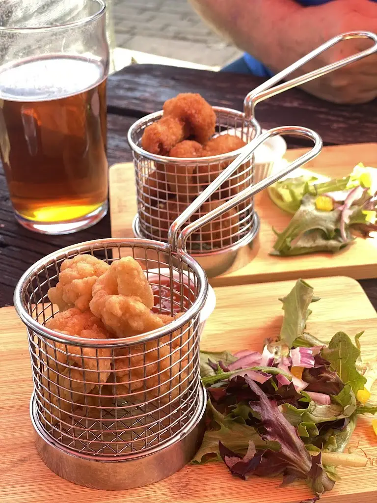 Bubble Jung_Rose & Crown_Ridgmont_review