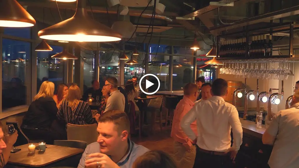 The Beacon Lounge_Redcar_slider_image_2