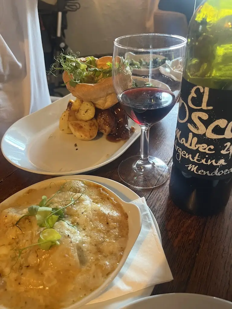 Stefan the Sailor_The Fox & Hounds_Riseley_review