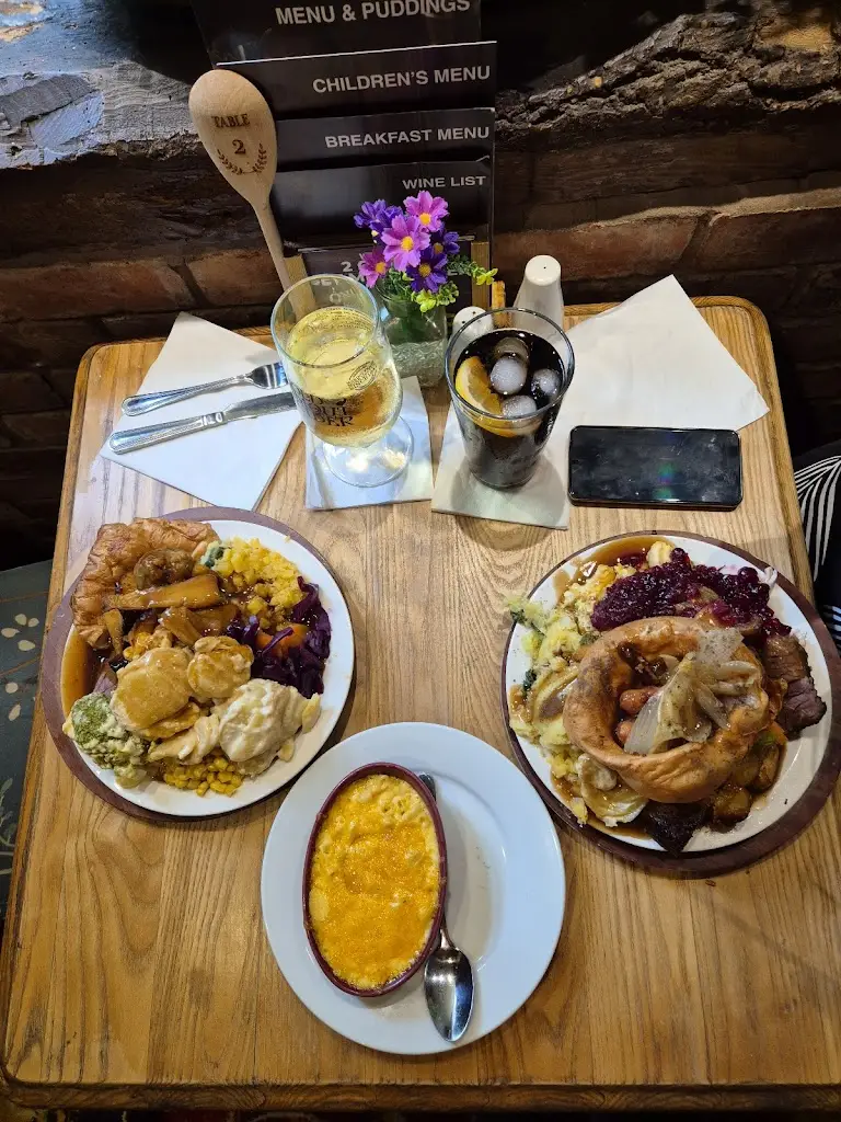 Ali Lees_The Golden Goose_Redditch_review