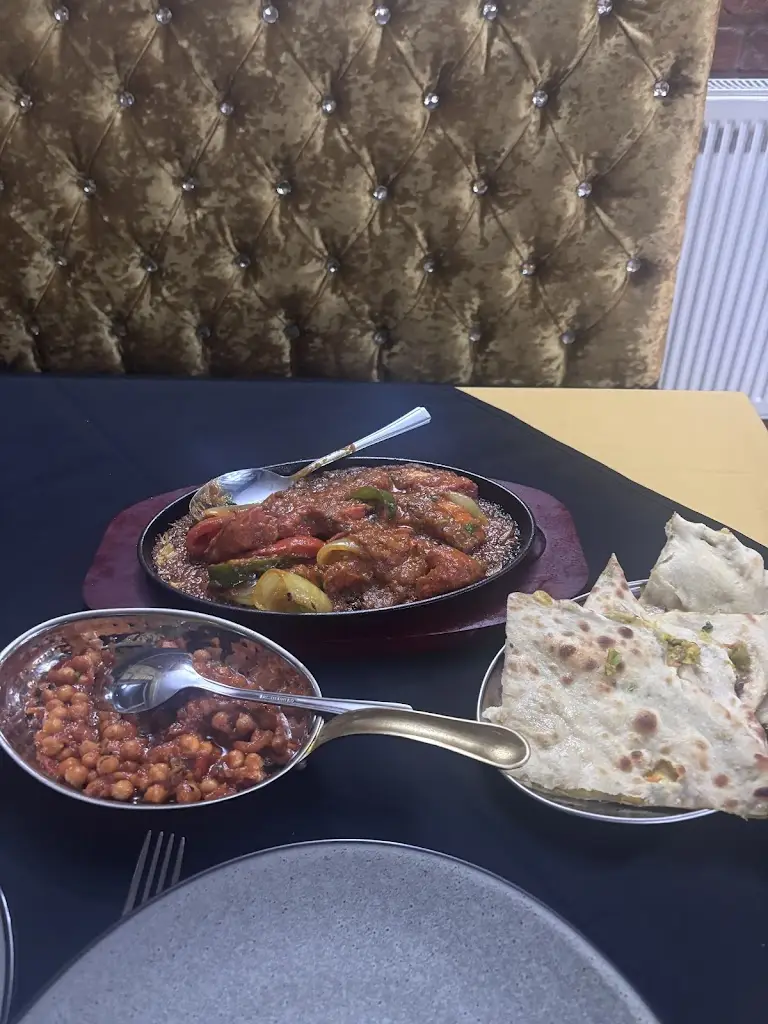 Majestic Dining at Golden Cross_Redditch_slider_image_2