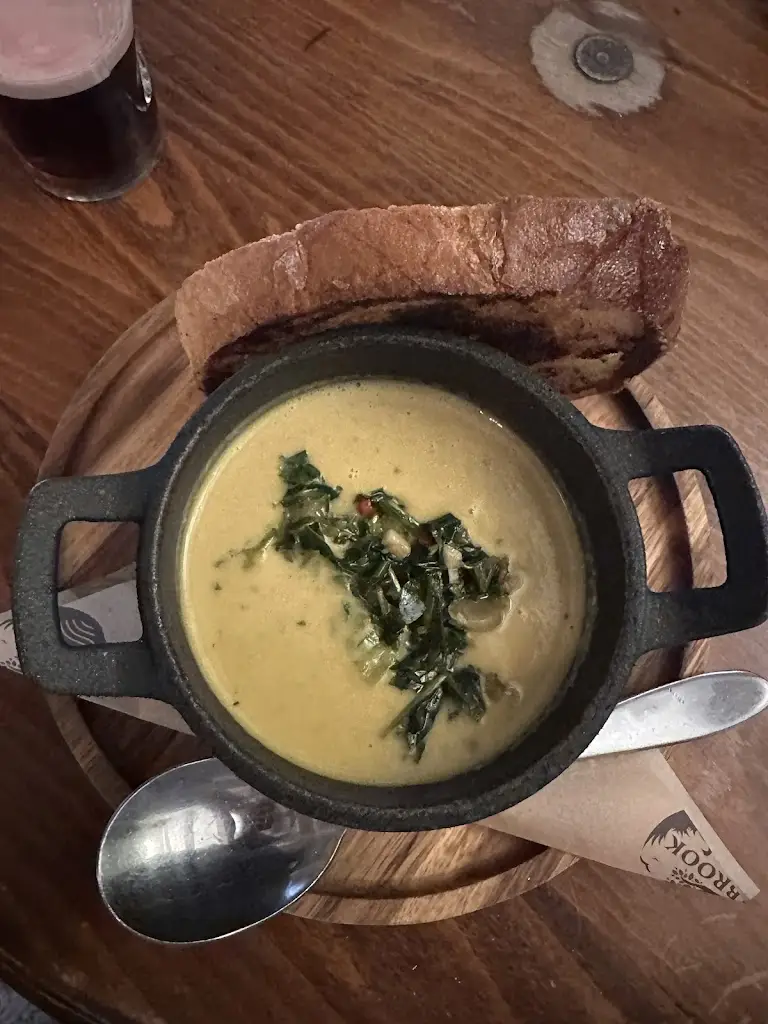 Calico Clouds_The Brook Inn_Redditch_review