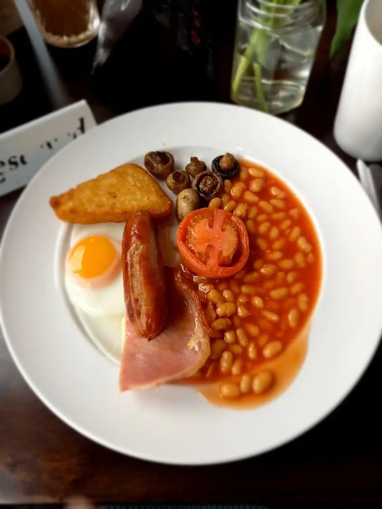 Clare Warrilow_Greenview Bar & Cafe_Redditch_review