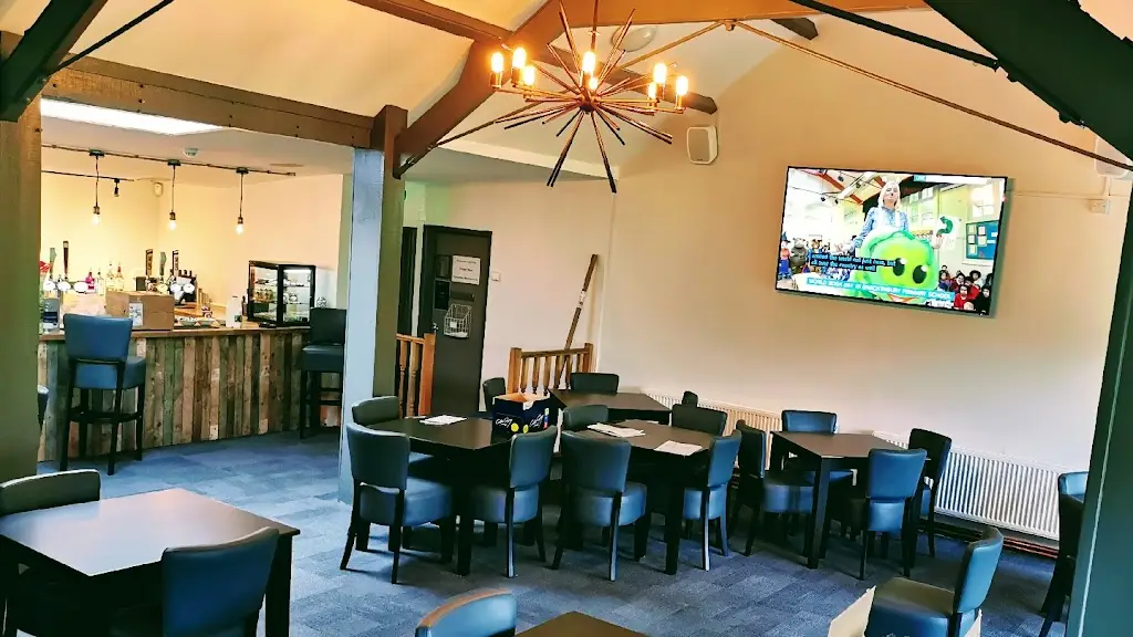 Greenview Bar & Cafe restaurant in Redditch