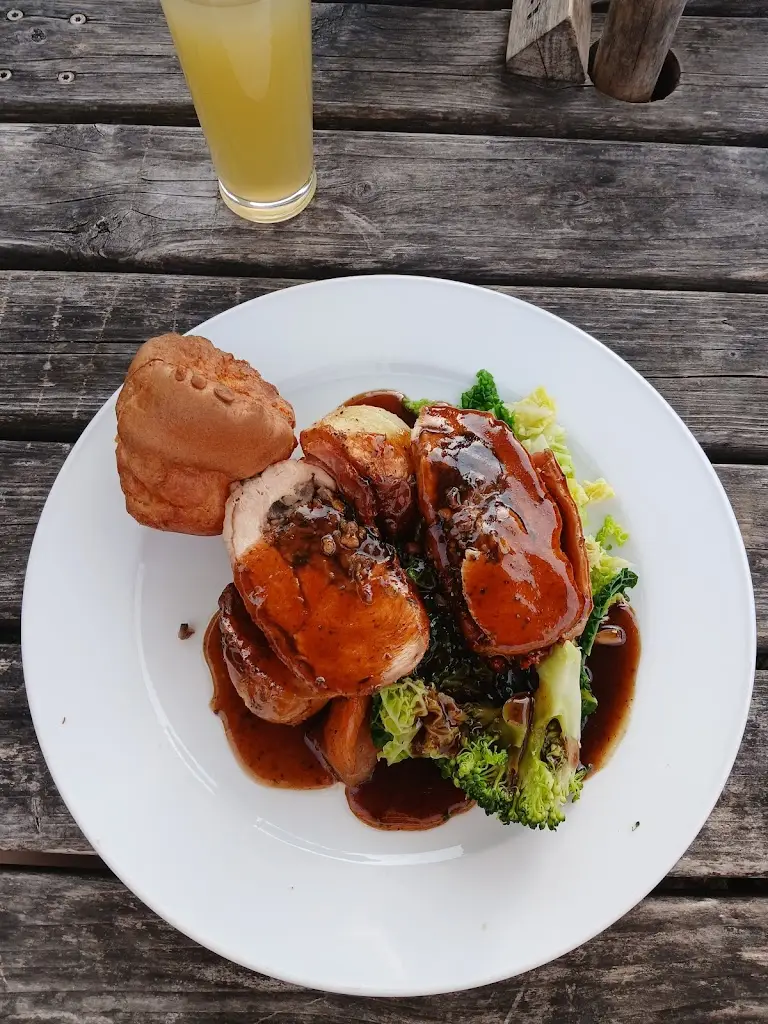 melike pekyıldız_Anchor Inn_Ringmer_review