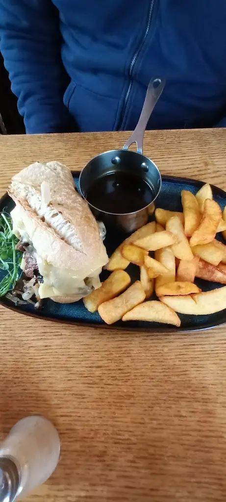 Amanda Hogg_The Rishton Arms_Rishton_review