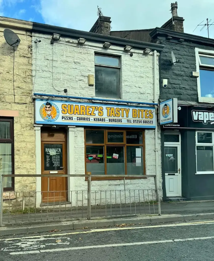 Suarezs Tasty Bites restaurant in Rishton