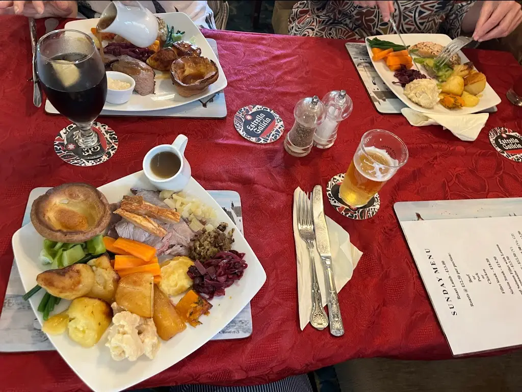 Menü_Ostrich Hotel_Robertsbridge_Bild_2