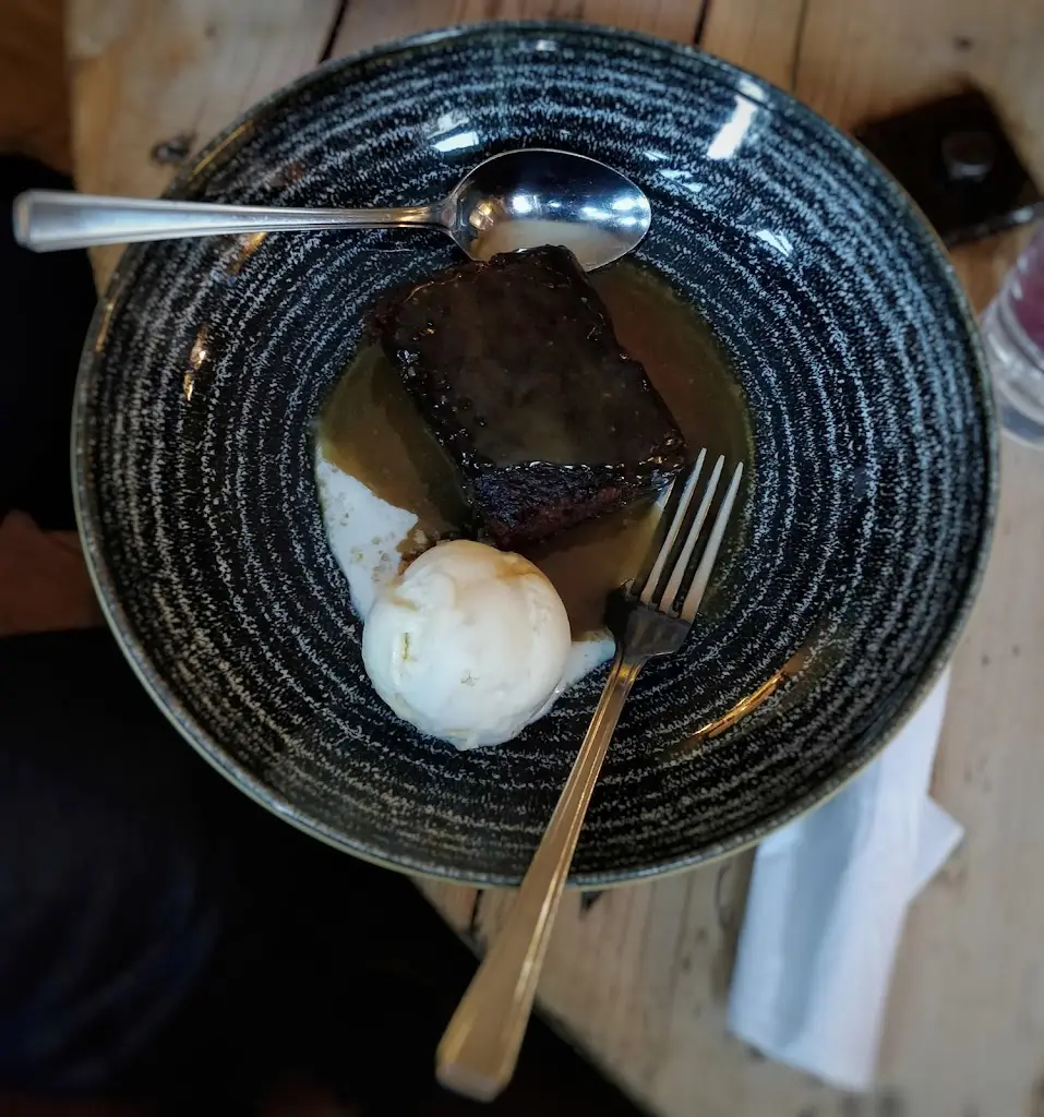 Menu_Castle Inn_Robertsbridge_image_7