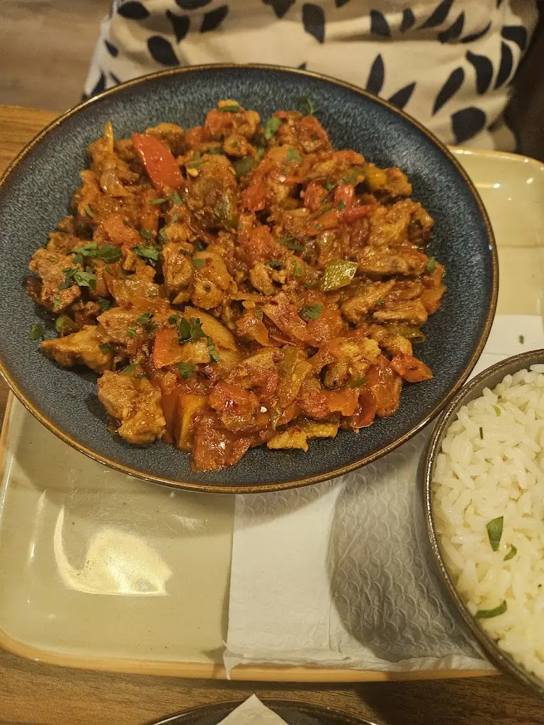 Louise Shaw_Rokaa Turkish Kitchen_Ripley_review