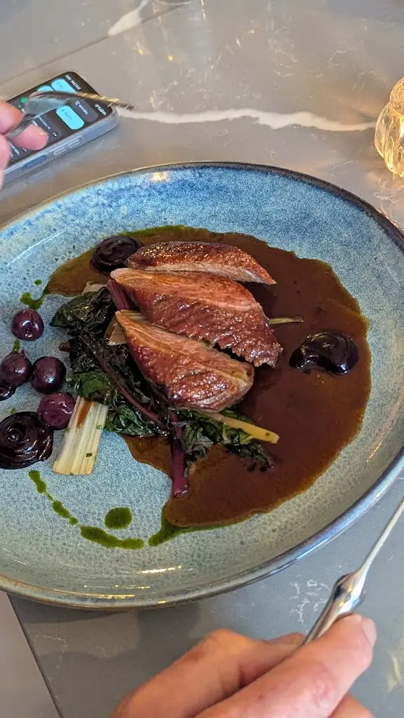 Simon & Helen Thomas_La Terra_Bath_review