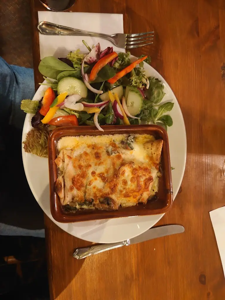 The Village Inn, Marehay_Ripley_slider_image_3