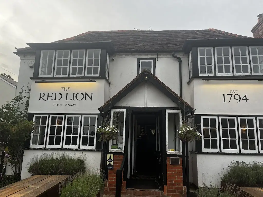 Larry Haywood_The Red Lion, Peppard_Rotherfield Peppard_review